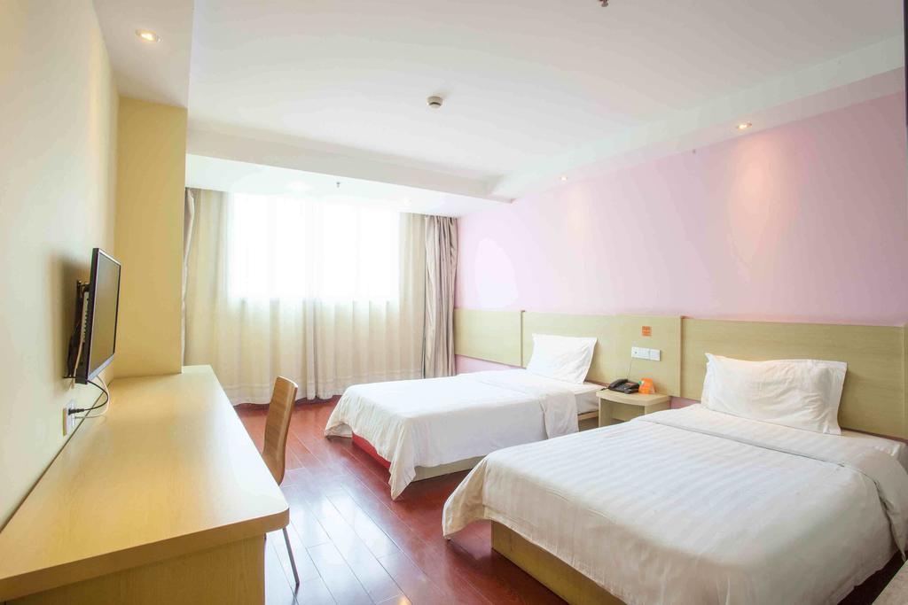 7Days Inn Guiyang Posts And Telecommunications Building Номер фото