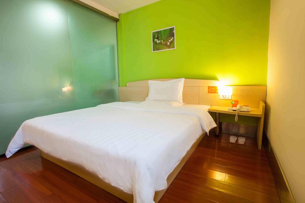 7Days Inn Guiyang Posts And Telecommunications Building Экстерьер фото